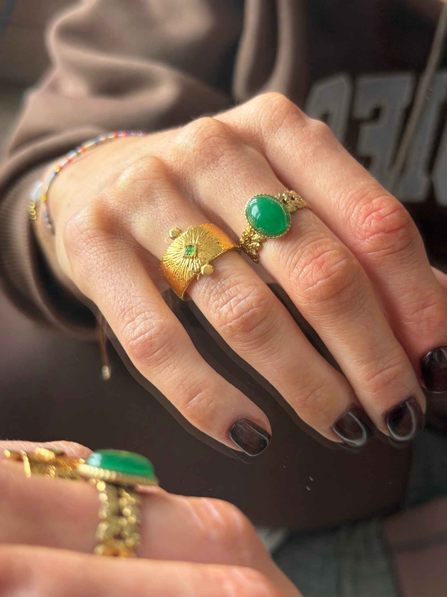 Emerald leaf ring