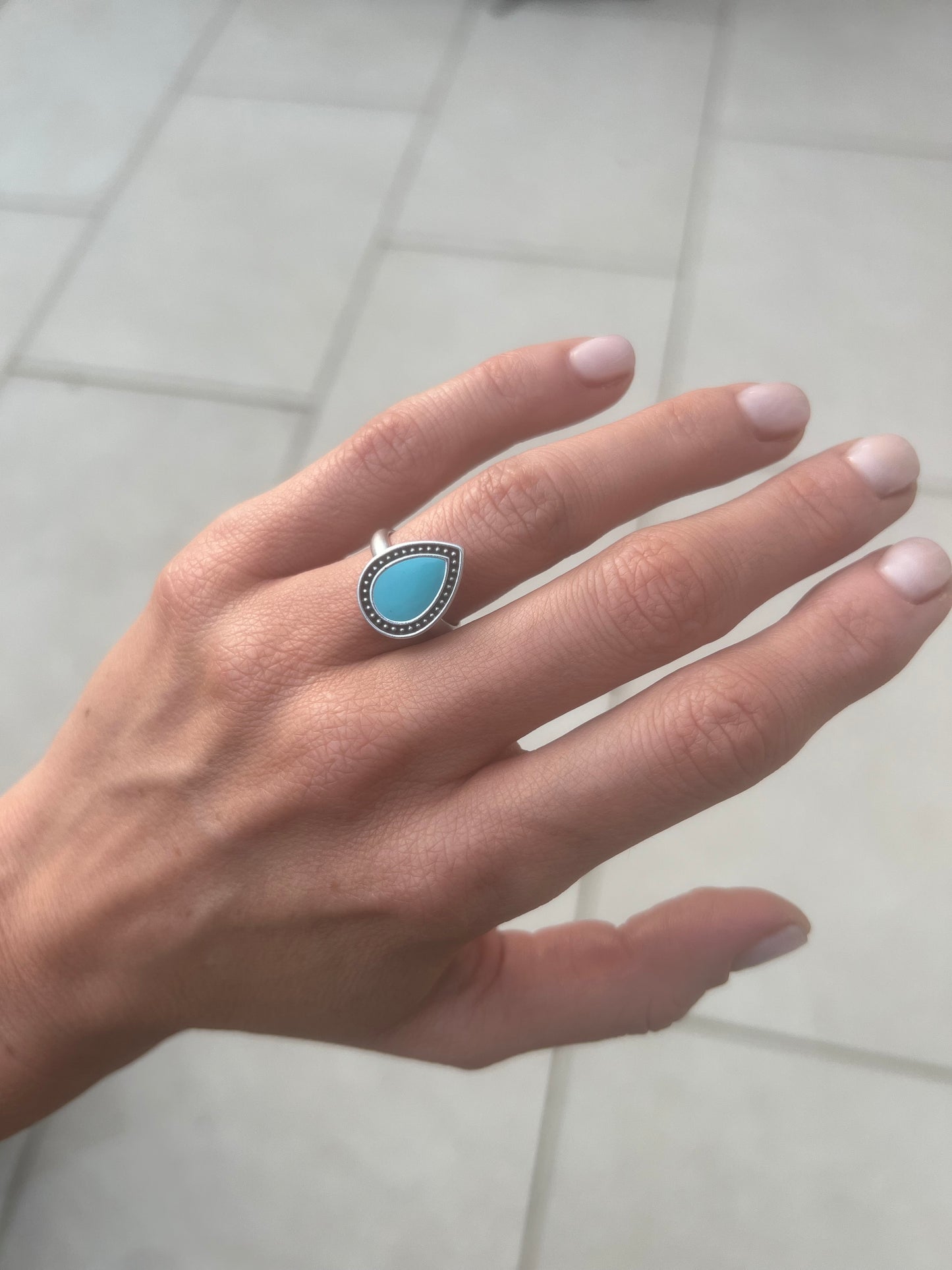 Naxos Teardrop Ring