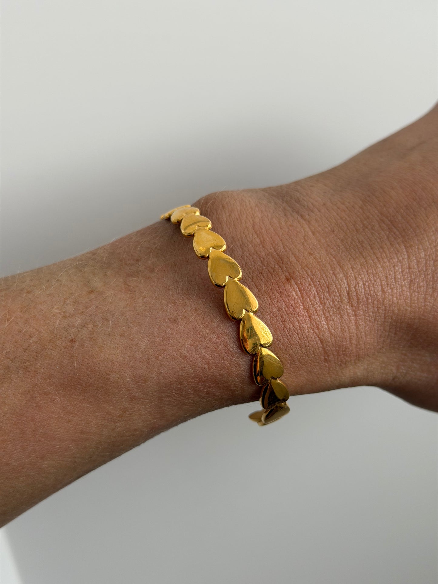 Gold Heart Link Adjustable Bracelet