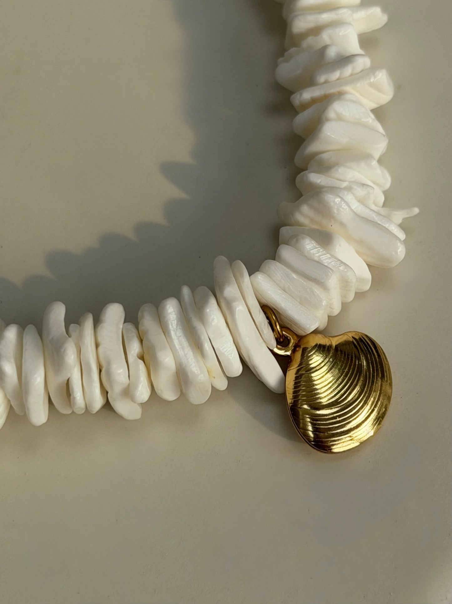 SHELL BEACH NECKLACE