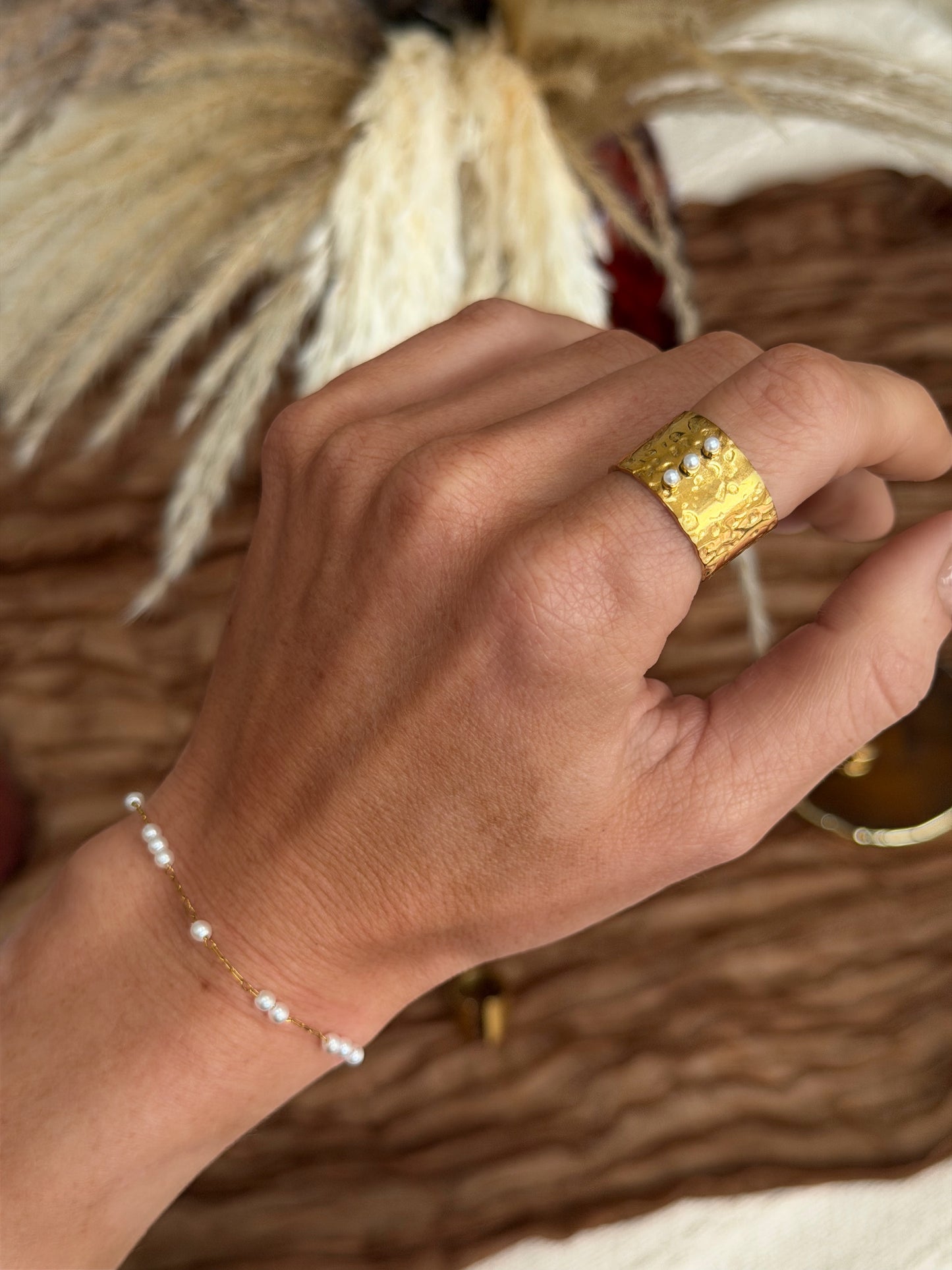 Solara Pearl Hammered Waterproof Ring