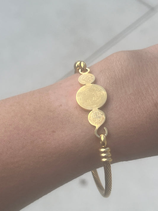 Gold Coin Bangle Bracelet with Clasp