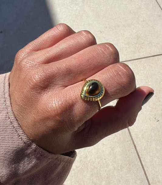 Golden Teardrop Tiger’s Eye Ring